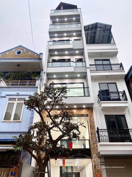 Bán nhà riêng: NGỌC LÂM NHÀ MỚI KÍNH COONG NGÕ THÔNG 3 Ô TÔ TRÁNH VỈA HÈ KINH DO