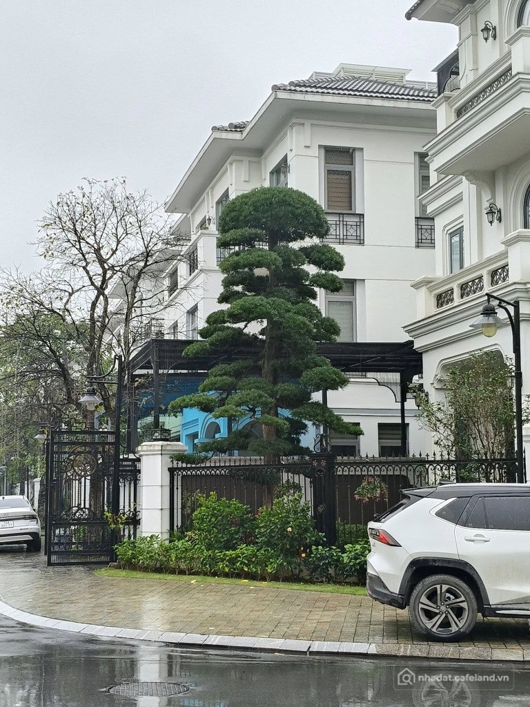 Bán nhà riêng: BT HƯỚNG DƯƠNG - VINHOMES HARMONY - LONG BIÊN - XÂY THÔ HOÀN THIỆ