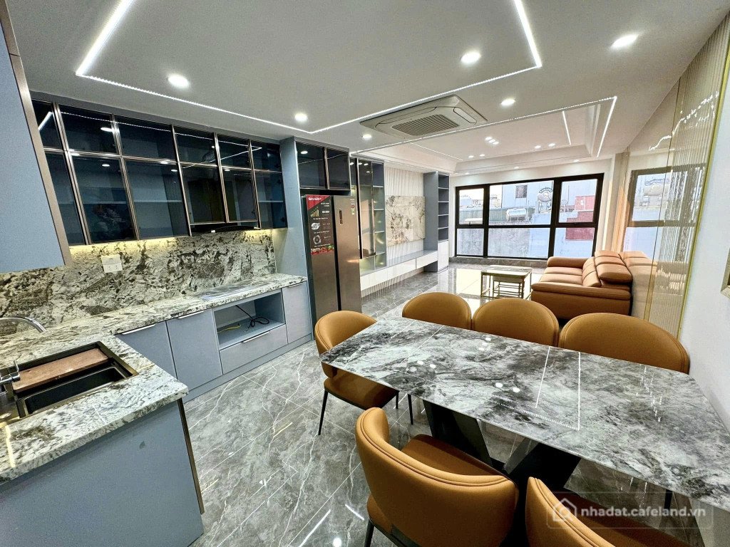 Bán nhà riêng: PHỐ TRẠM, LONG BIÊN 7T THANG MÁY, GARA 2 Ô TÔ NGÕ THÔNG KINH DOAN