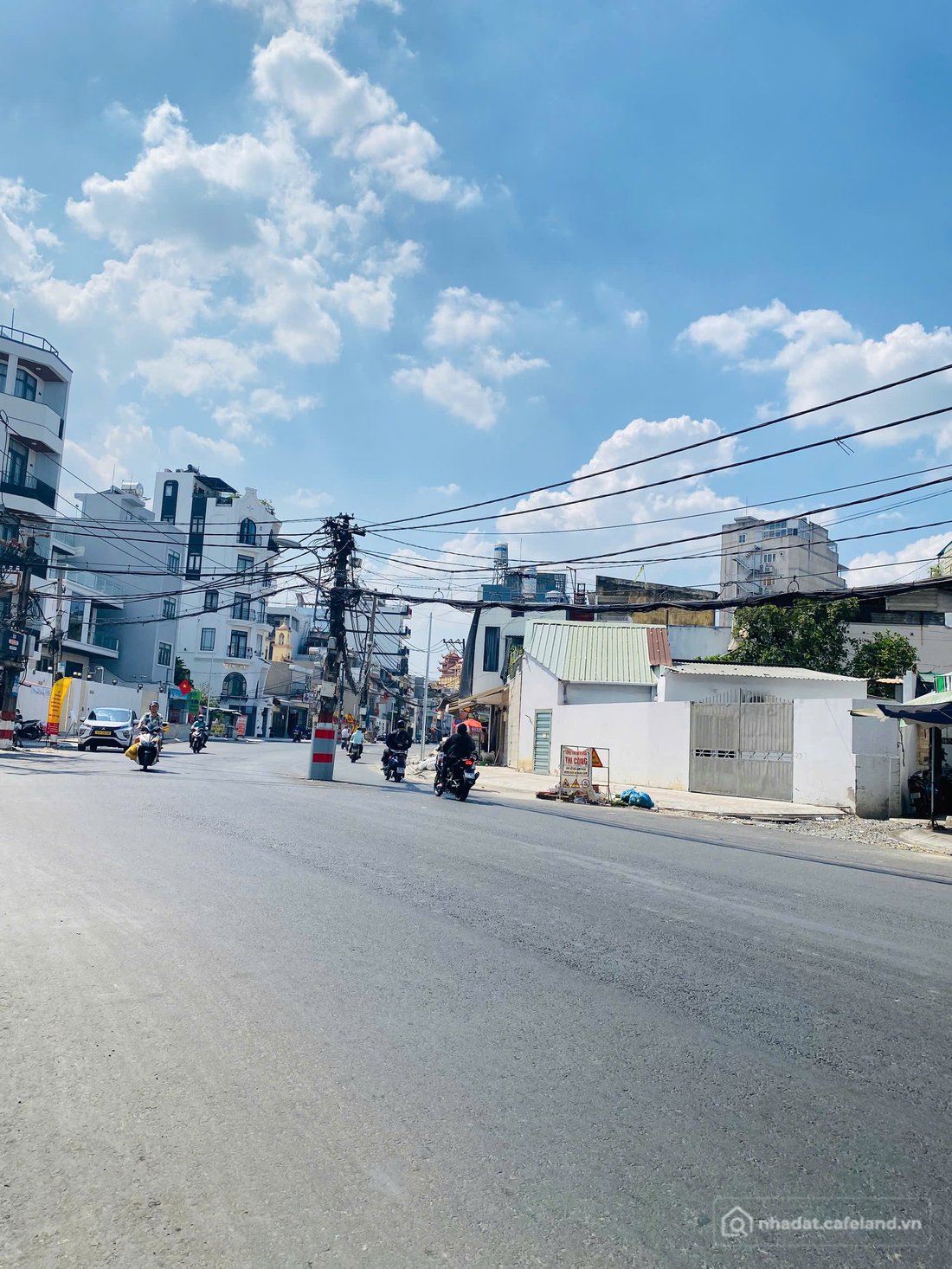 Bán nhà riêng: Chính Chủ Bán Nhà Hẻm 408/2D Chu Văn An – Giá 86,5 tỷ