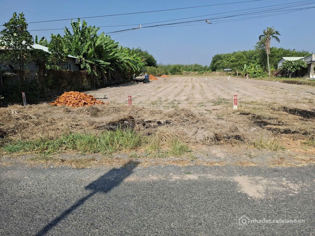 Bán đất thổ cư:  MẶT TIỀN NHỰA – GIÁ TỐT – MUA LÀ LỜI  KP Lộc Thọ, P. Lộc Hưng