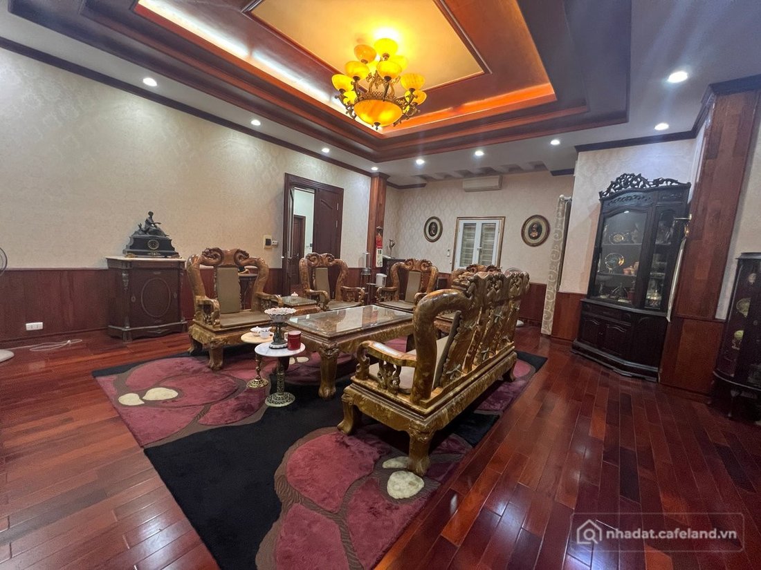 Bán nhà riêng: Huỳnh Thúc Kháng - Lô góc 2 mặt tiền ô tô trânh. Với 7 tầng thang