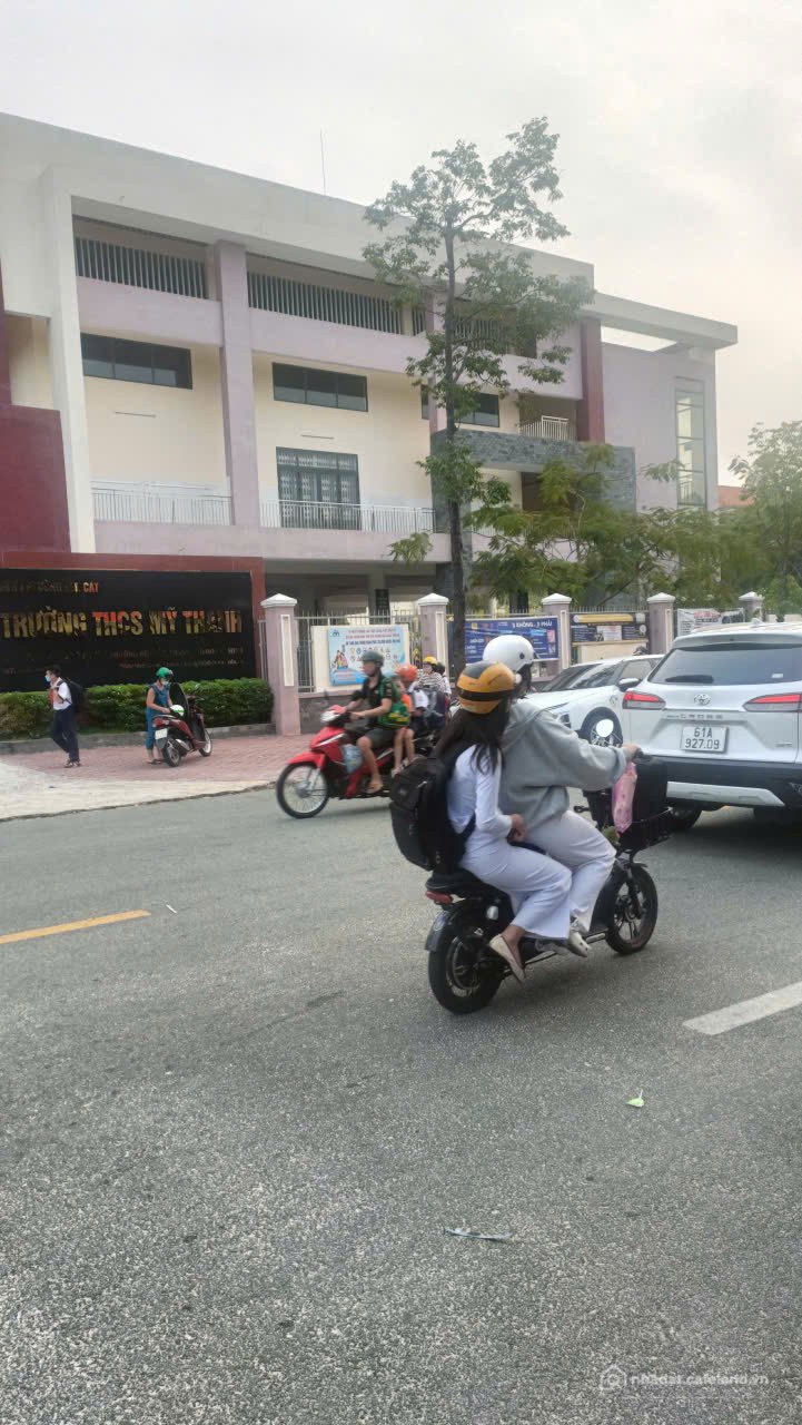 Bán nhà riêng: NHÀ ĐẸP – GIÁ TỐT – CHÍNH CHỦ CẦN BÁN GẤP NHÀ Tại Phường MỸ Phước