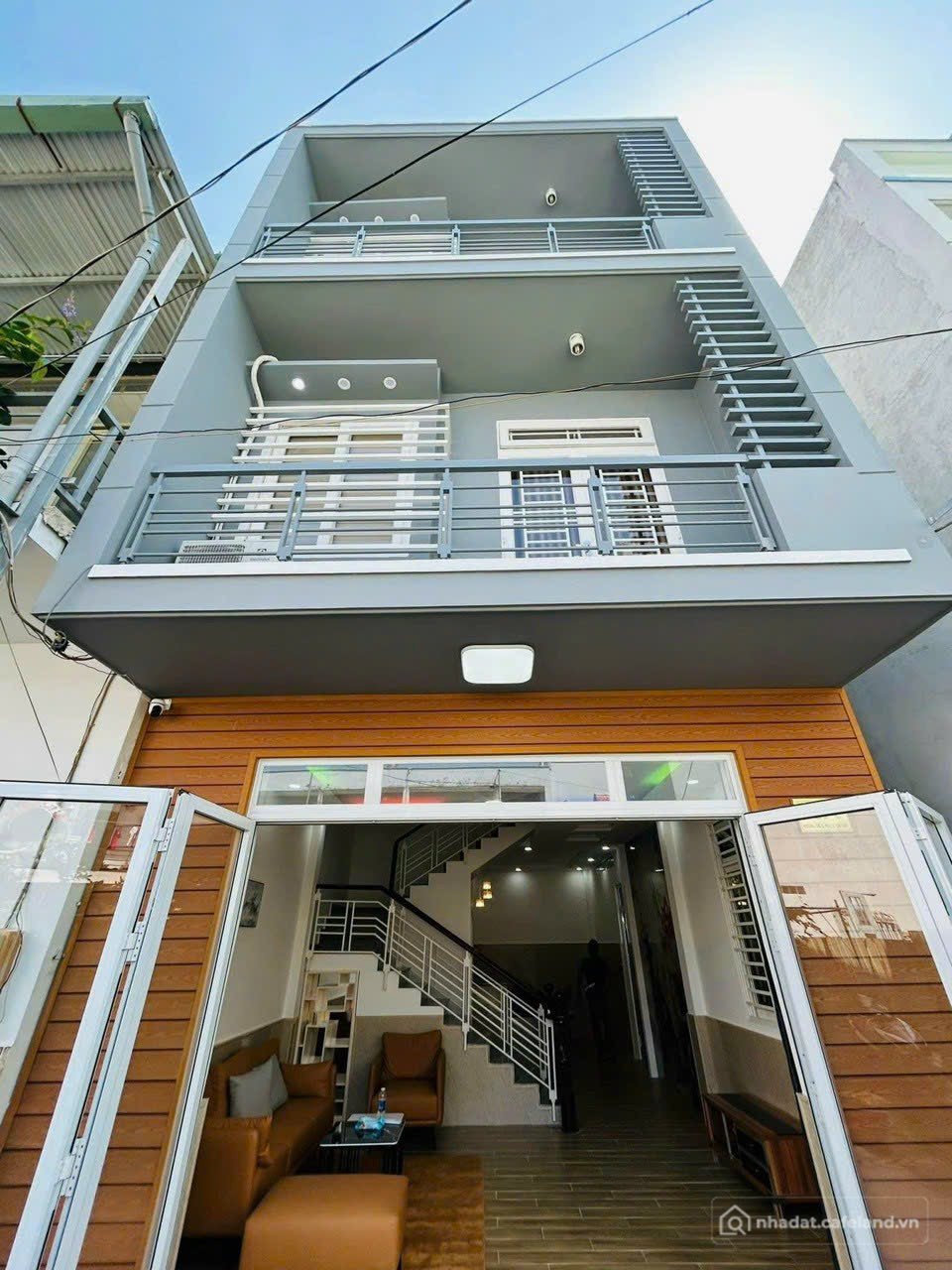 Bán nhà riêng: Giá hời 2 tỷ 850 căn 87,7m2 đường Hà Huy Giáp, phường Thạnh Lộc, 