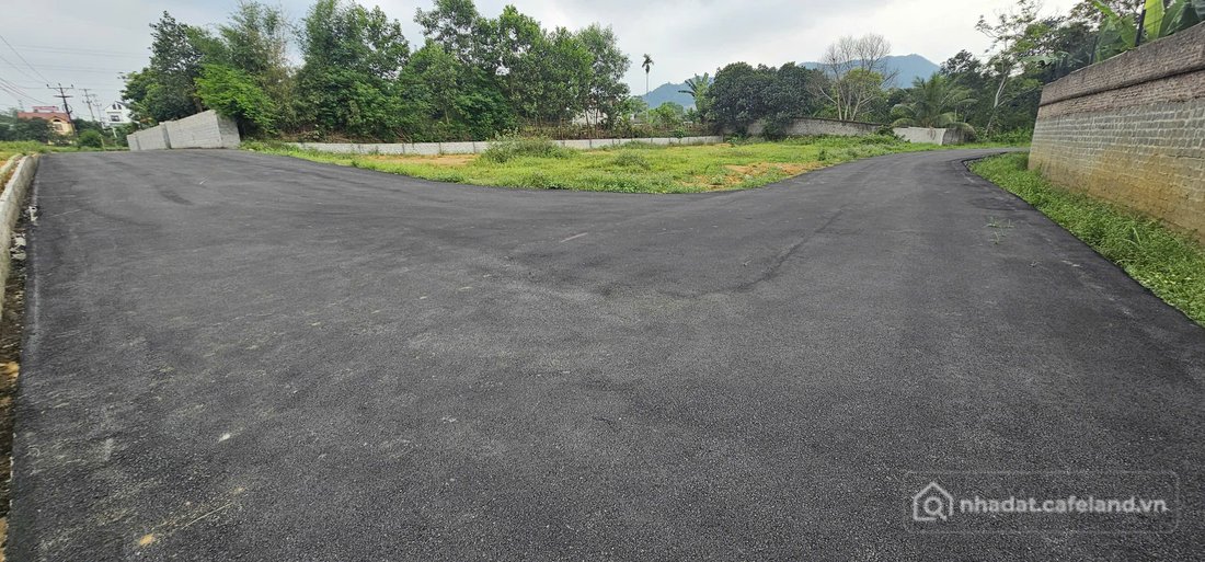 Bán đất thổ cư: 1700m - lô góc - 400 thổ cư - Hòa Sơn, Lương sơn - gần KCN Lương