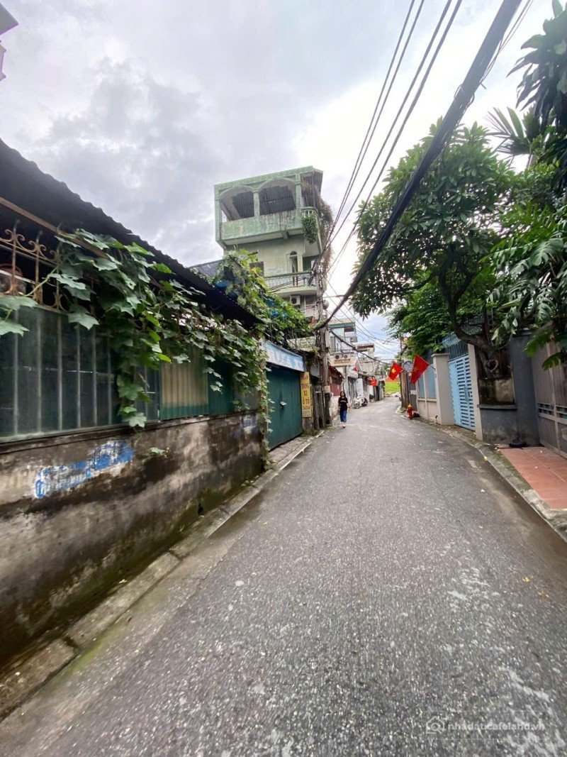 Bán đất thổ cư: BÁN LÔ ĐẤT NGỌC THỤY – LONG BIÊN GẦN Ô TÔ – HẠ TẦNG ĐỒNG BỘ – TI