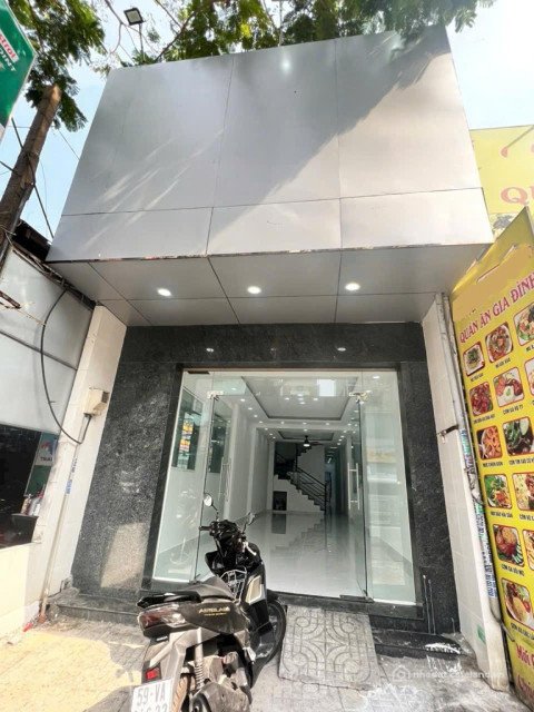 Bán nhà riêng:  Giảm 600tr! Nhà MT 2 tầng 100m², Đ.12m – Nguyễn Oanh GV