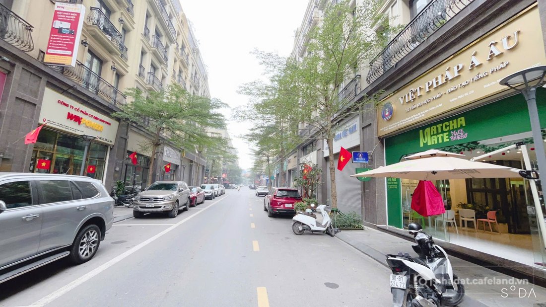 Bán nhà riêng: BÁN NHÀ LIỀN KỀ KĐT THE TERRA AN HƯNG. 8 TẦNG. THANG MÁY.