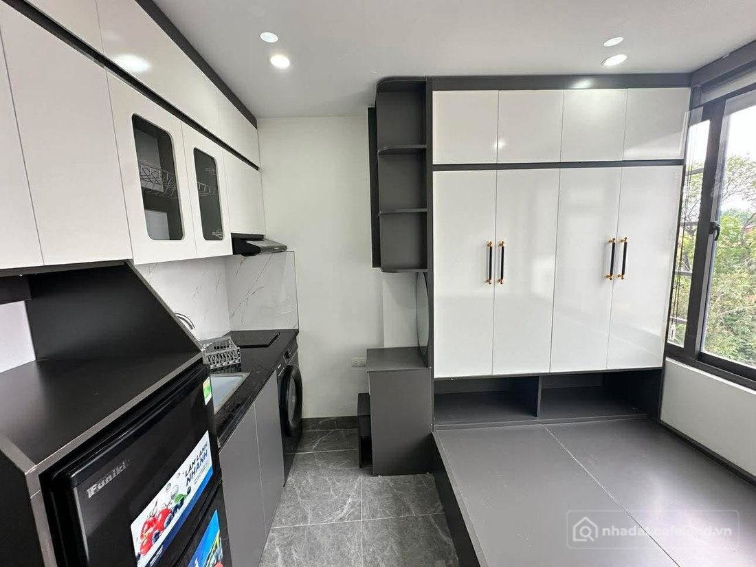 Bán nhà riêng:  Chỉ 17.2 tỷ, bán TOÀ CHUNG CƯ MINI Minh Khai 75m² x 7 tầng, 