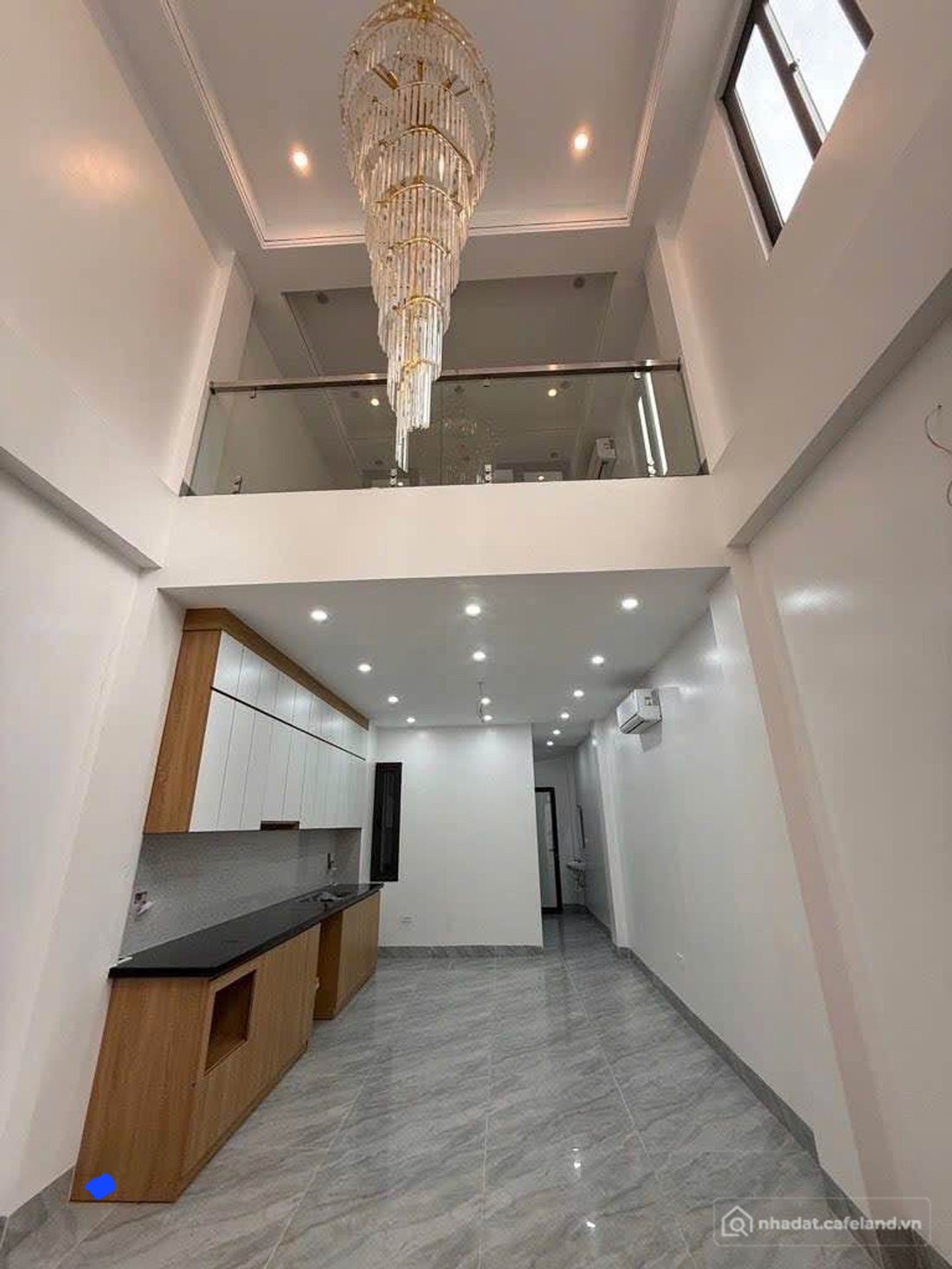 Bán nhà riêng: Bán Nhà Phúc Lợi- Lô Góc,43m, 6Tầng, Thang máy-Ô tô Đỗ Cửa