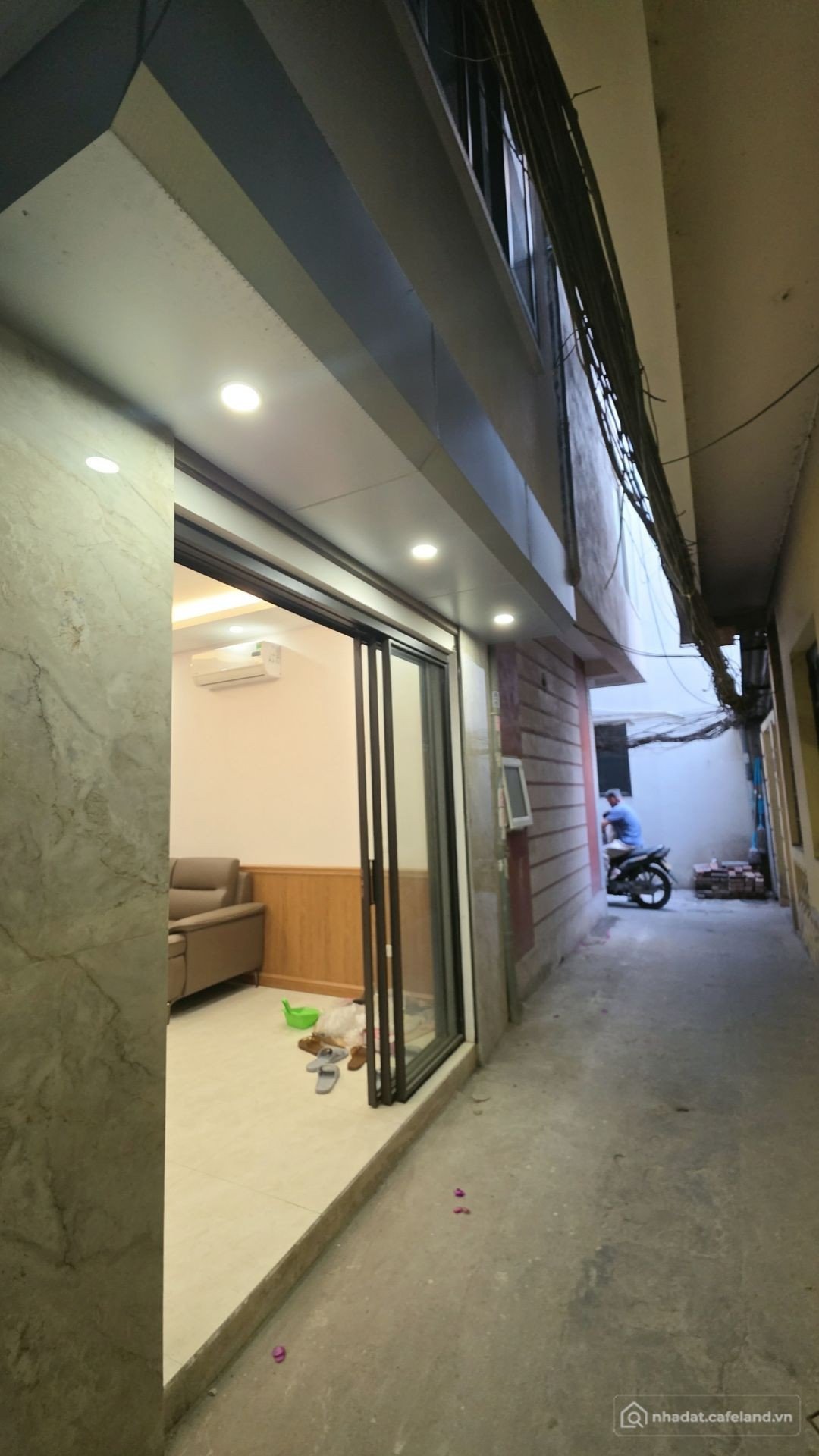 Bán nhà riêng: Nhà đẹp trong lòng Hà Nội ĐỘI CẤN · BA ĐÌNH · VỊ TRÍ VÀNG