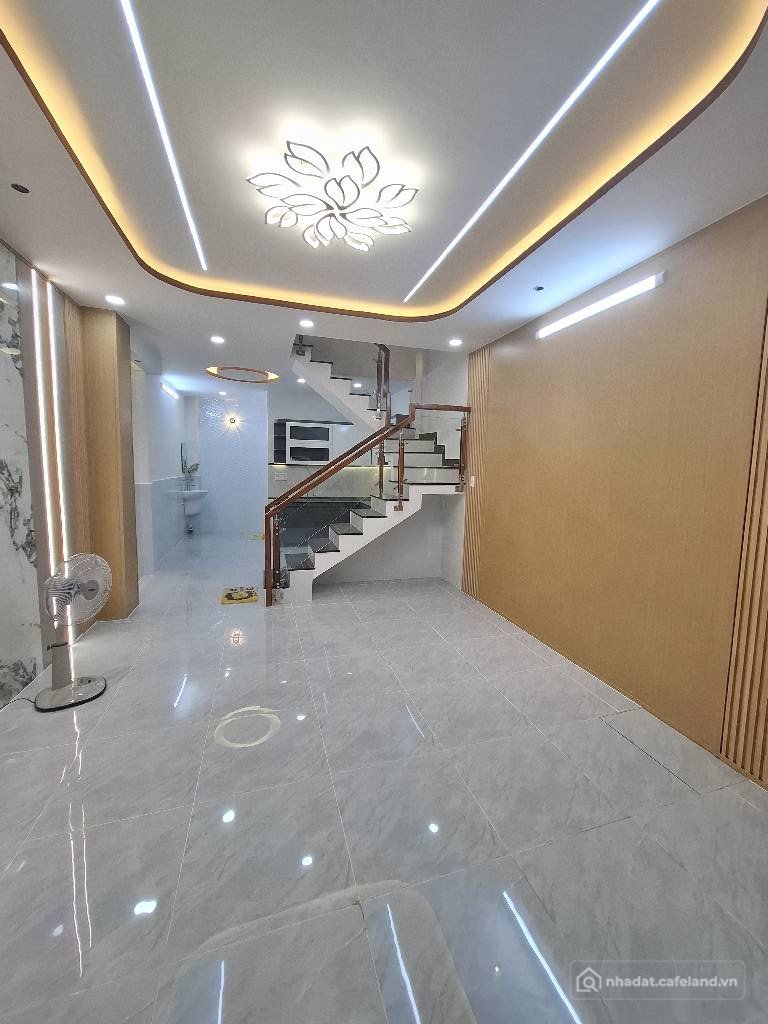 Bán nhà riêng: Bán nhà 2 tầng 39M² (4X10) - Hẻm xe tải Lô Tư - Ngay Gò Xoài, Tân