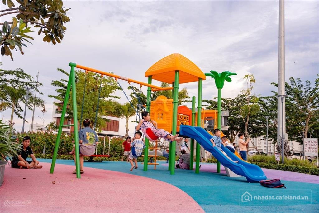 Bán nhà riêng: Ưu đãi khủng lên đến 1.5 tỷ khi mua shophouse 1 trệt 2 lầu tại na