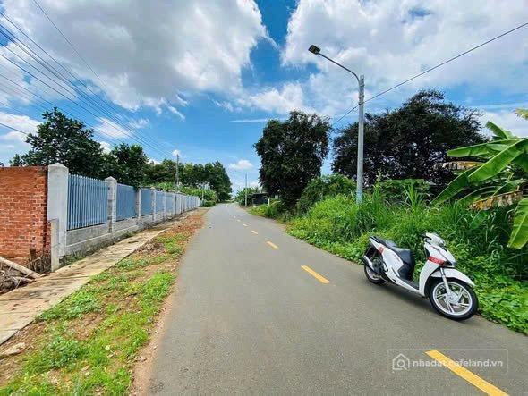 Bán đất thổ cư: Đất nhựa đường thông sau lưng ủy ban An Linh - SHR 290m2 - Giá 5