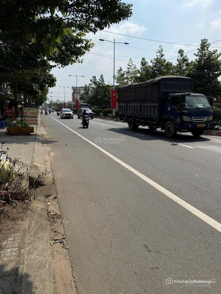 Bán đất thổ cư: Đất phú an, bến cát mặt tiền dt744 gần sát bên ngã tư phú thứ ki