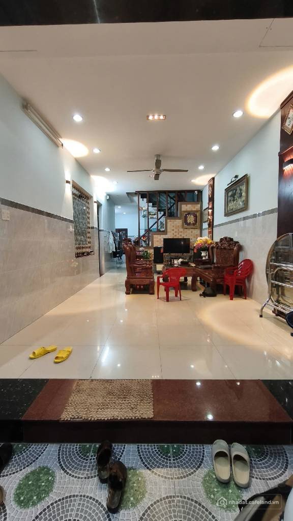Bán nhà riêng: KV Hiếm - Thoại Ngọc Hầu, Nguyễn Sơn, 4 Tầng, 5,3x17m, Hẻm Oto, g