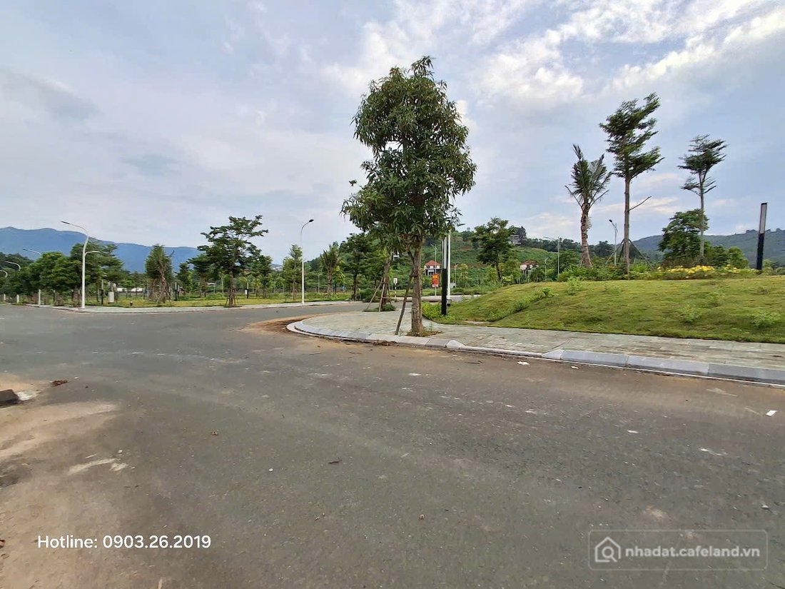 Bán đất thổ cư: Bán nhanh lô đất nền Phương Đông Green Valley View công viên Mel