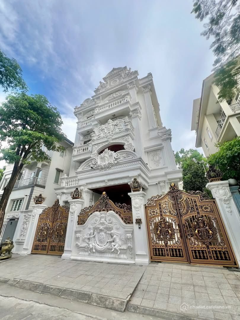 Bán nhà riêng: Biệt thự Tây Nam Linh Đàm, Hoàng Mai, 250m2, 4 tầng thang máy, ga