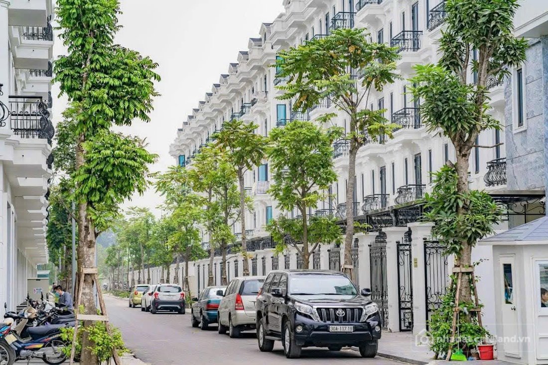 Bán nhà riêng: Bán nhà phân lô liền kề khu đô thị bắc linh đàm, Đặng xuân bảng, 