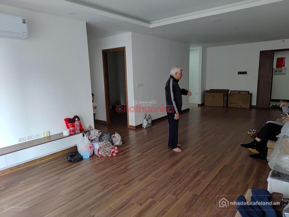 Cho thuê căn hộ chung cư: Cho thuê chung cư X2 Đại Kim - tầng 12, 3PN, DT 123m2
