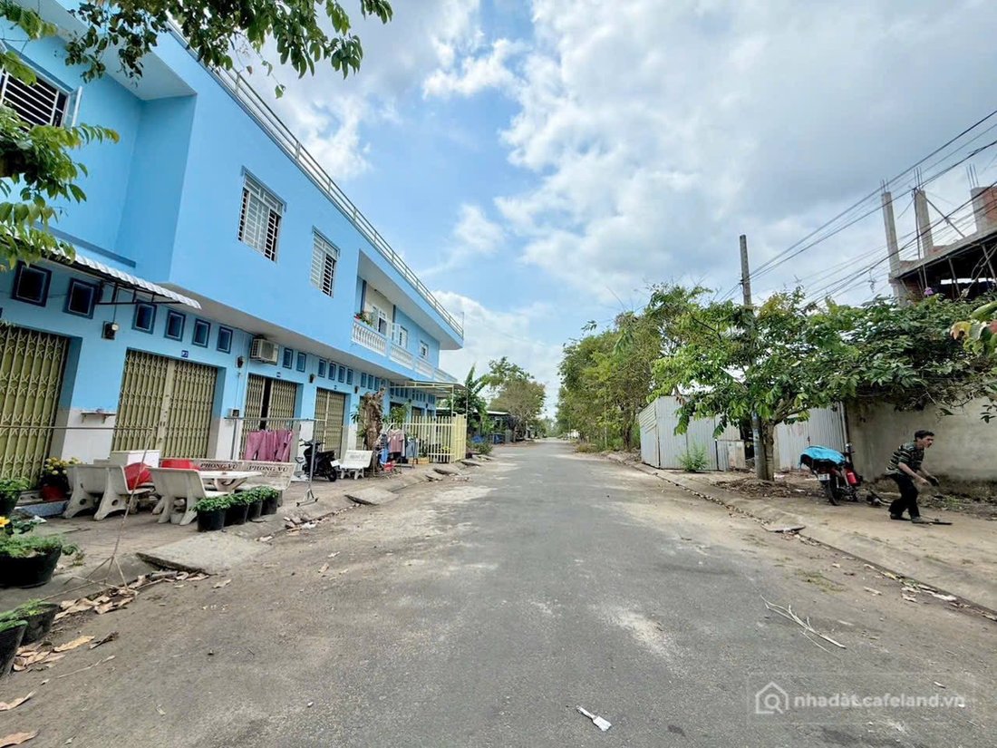 Bán đất thổ cư: NỀN ĐẸP ĐƯỜNG B5 KDC TÂN PHÚ - 100M2 - GIÁ 1,9 TỶ.