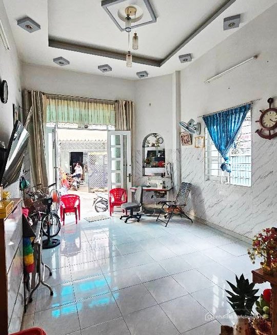 Bán nhà riêng: Nhà 3 tầng, Hẻm Xe Tải, Thoại Ngọc Hầu, Phú Thạnh, 75m2, hơn 8 tỷ