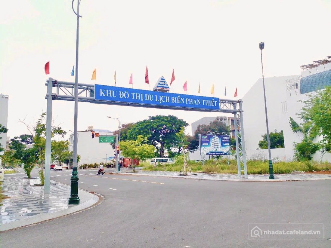 Bán đất thổ cư: BÁN NHANH LÔ D5/32 OCEAN DUNES – ĐỐI DIỆN CÔNG VIÊN CẦU VỒNG