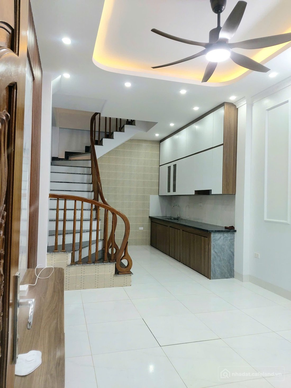 Bán nhà riêng: Nhà mới đẹp tại trung tâm Vạn Phúc – chỉ vài bước chân là chạm đủ