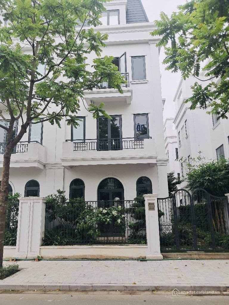 Bán nhà riêng: Bán Nhà Biệt Thự Song Lập_ 170m²_ 31 Tỷ Dự án Solasta Mansion _Kh