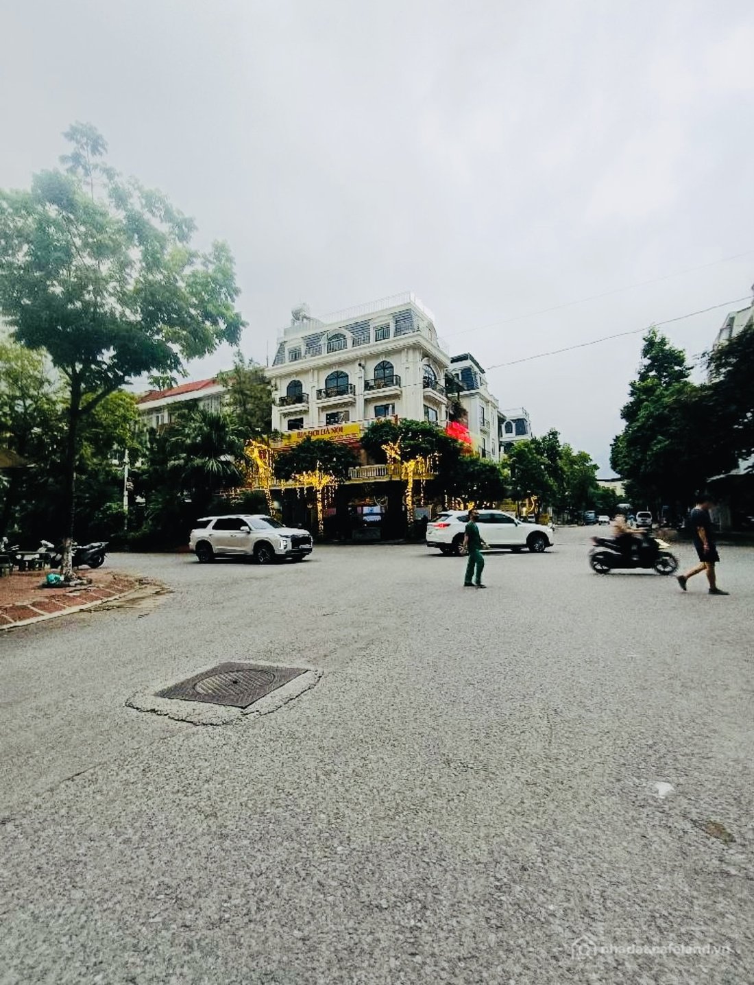 Bán nhà riêng: Bán Nhà Liền Kề _ 83m²_ 20.9 Tỷ _ Khu Đô Thị Văn Khê _ Hà Đông