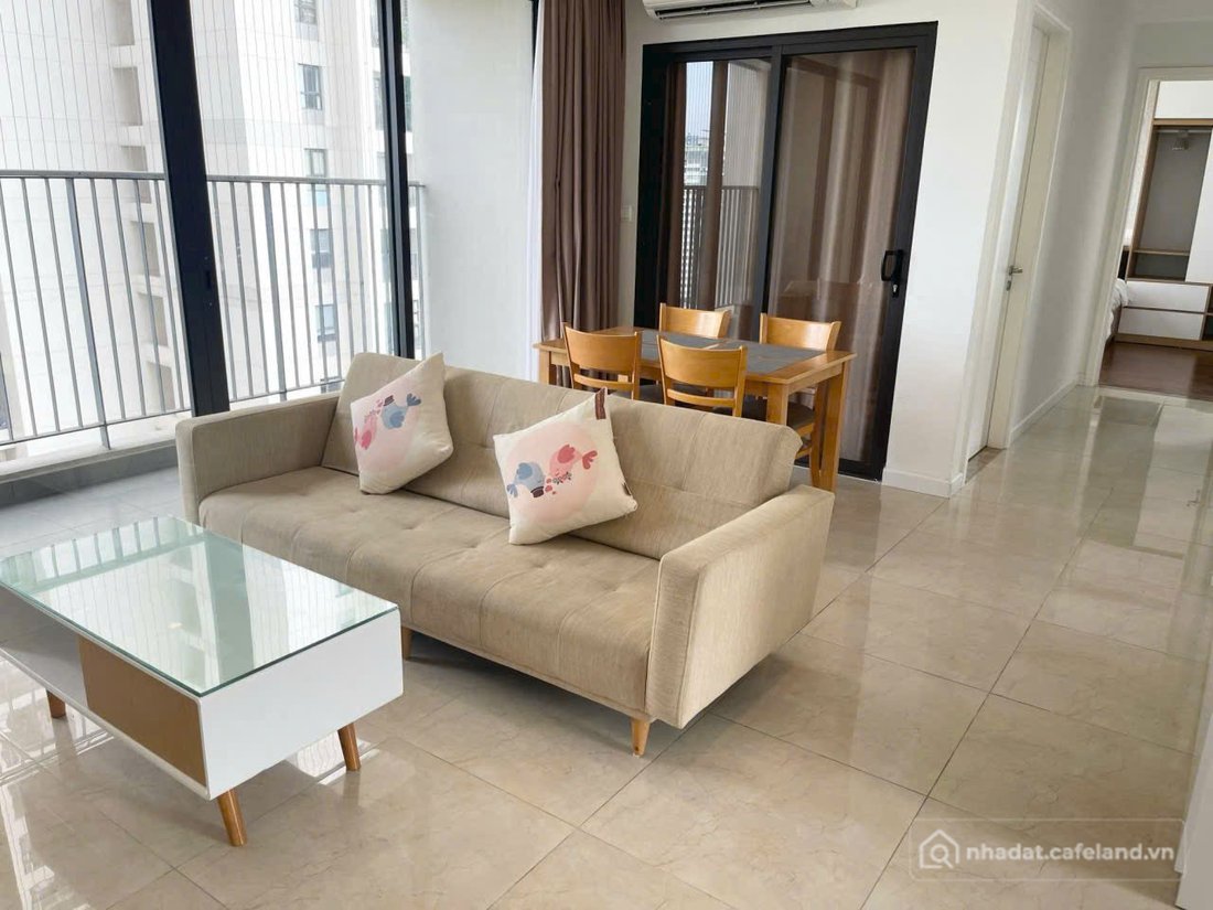 Bán căn hộ chung cư: HOT - rẻ nhất Vinhomes D'capitale căn 3 ngủ - C3 - 95m2 chỉ