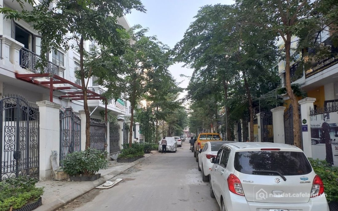 Bán nhà riêng: Phân lô liền kề khu đô thị mới Đại Kim - Nguyễn Xiển, 5 tầng than