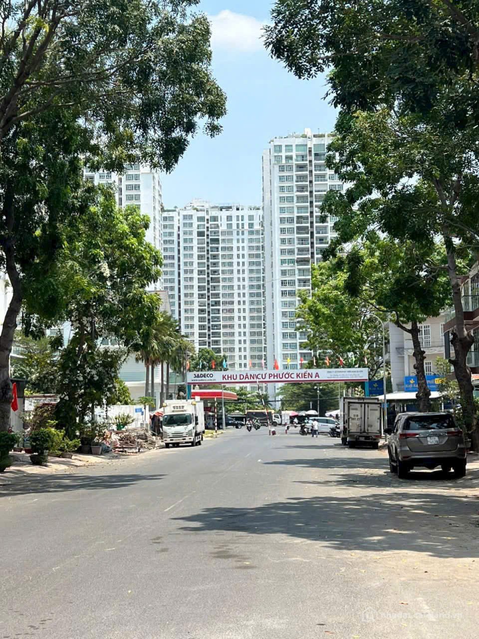Bán đất thổ cư: Bán gấp đất KDC Sadeco Phước Kiển A, Nhà Bè.
