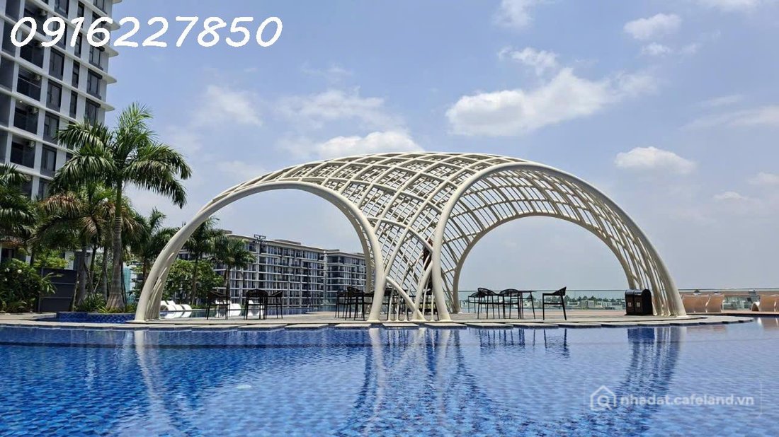 Bán căn hộ chung cư: Bán căn hộ 2PN, DT 69m2 view hồ bơi dự án Midori Park The G