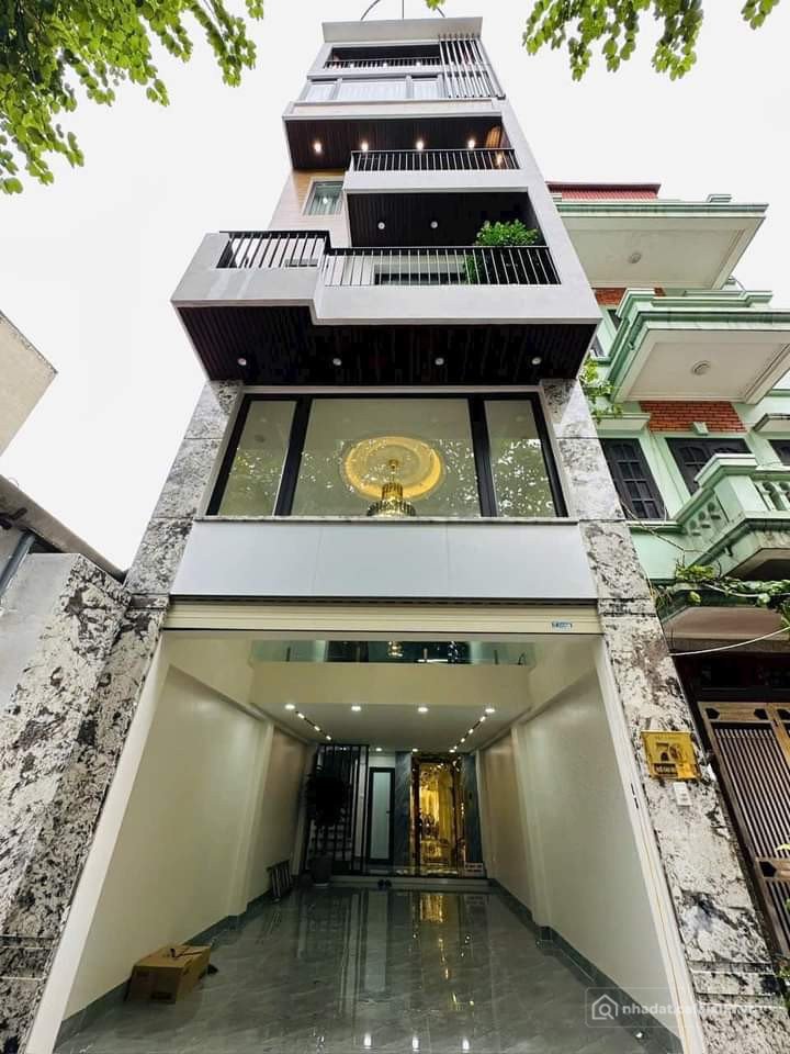 Bán nhà riêng: Bán nhà Nguyễn Xiển, Hoàng Mai, 7 tầng thang máy, ô tô tránh, kin