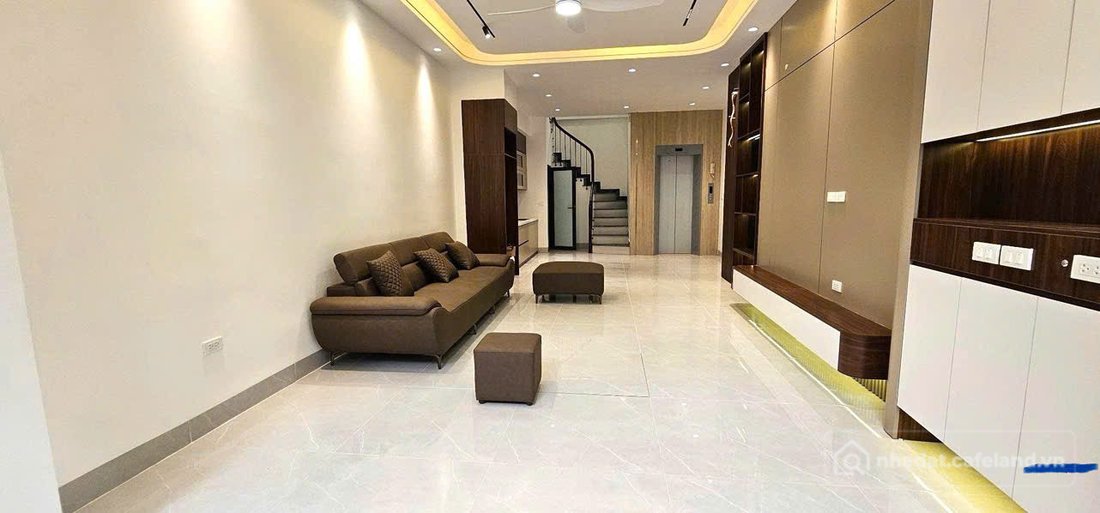Bán nhà riêng: BÁN NHÀ ĐẸP THƯỢNG THANH VIỆT HƯNG 55M²- 5 TẦNG THANG MÁY, FULL N
