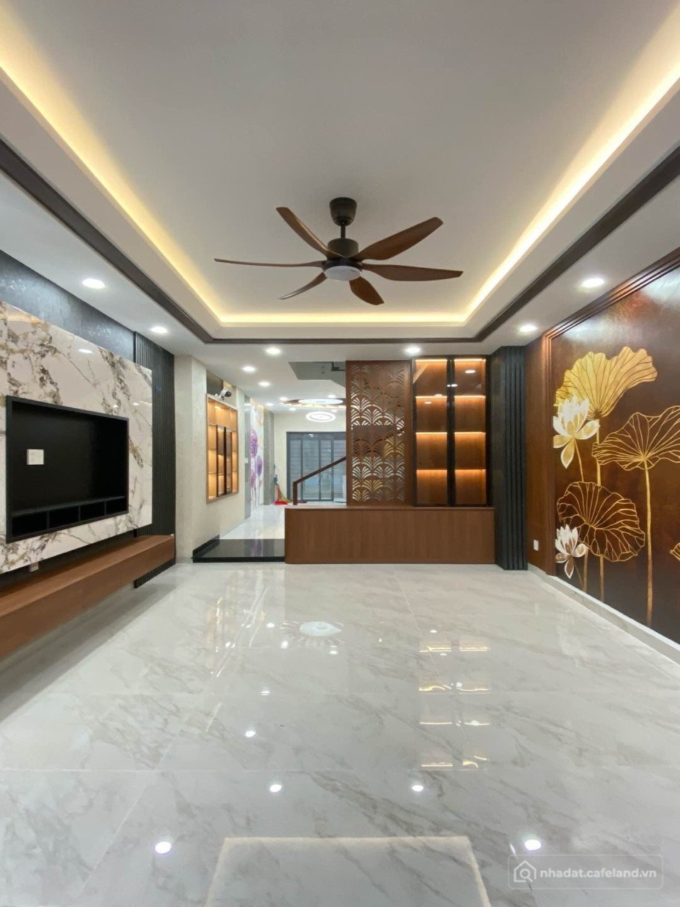 Bán nhà riêng: [L2342] Nhà Đẹp Hoàn Công Đầy Đủ Khu VIP Đặng Thùy Trâm!