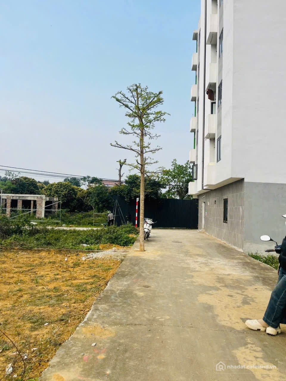 Bán đất thổ cư: Đất nền gần cổng DH Quốc Gia - full thổ - xây trọ