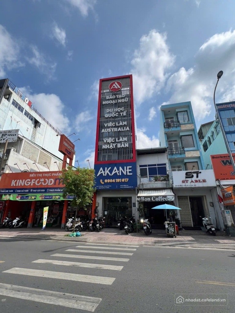 Bán nhà riêng: - Mặt tiền đường 20m, cực kỳ đông đúc sầm uất, thuận tiện kinh do