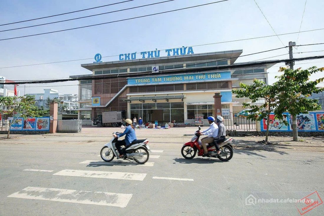 Bán đất thổ cư: EM CHÍNH CHỦ CẦN BÁN GẤP ĐẤT TRUNG TÂM THỦ THỪA - LONG AN