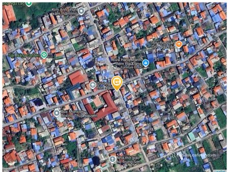 Bán đất thổ cư: Bán 93 m Ngũ Lão đường nhựa , xung quanh dân cư đông đúc.l/h:076