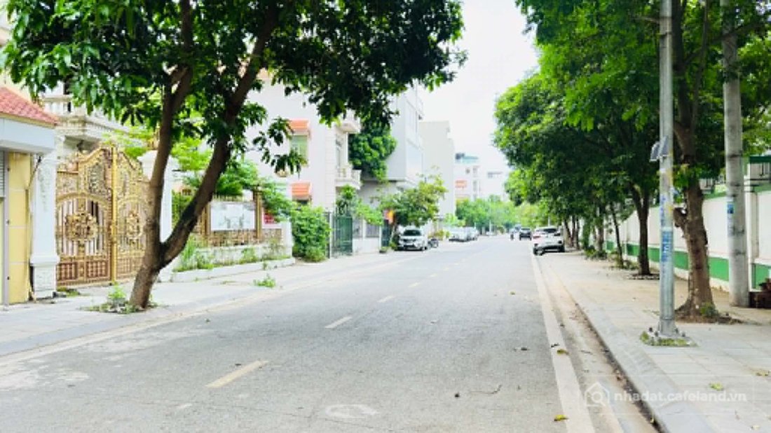 Bán nhà riêng: tái định cư Thượng Thanh, 52m x 5 tầng, vỉa hè, ôtô tránh, vừa ở 