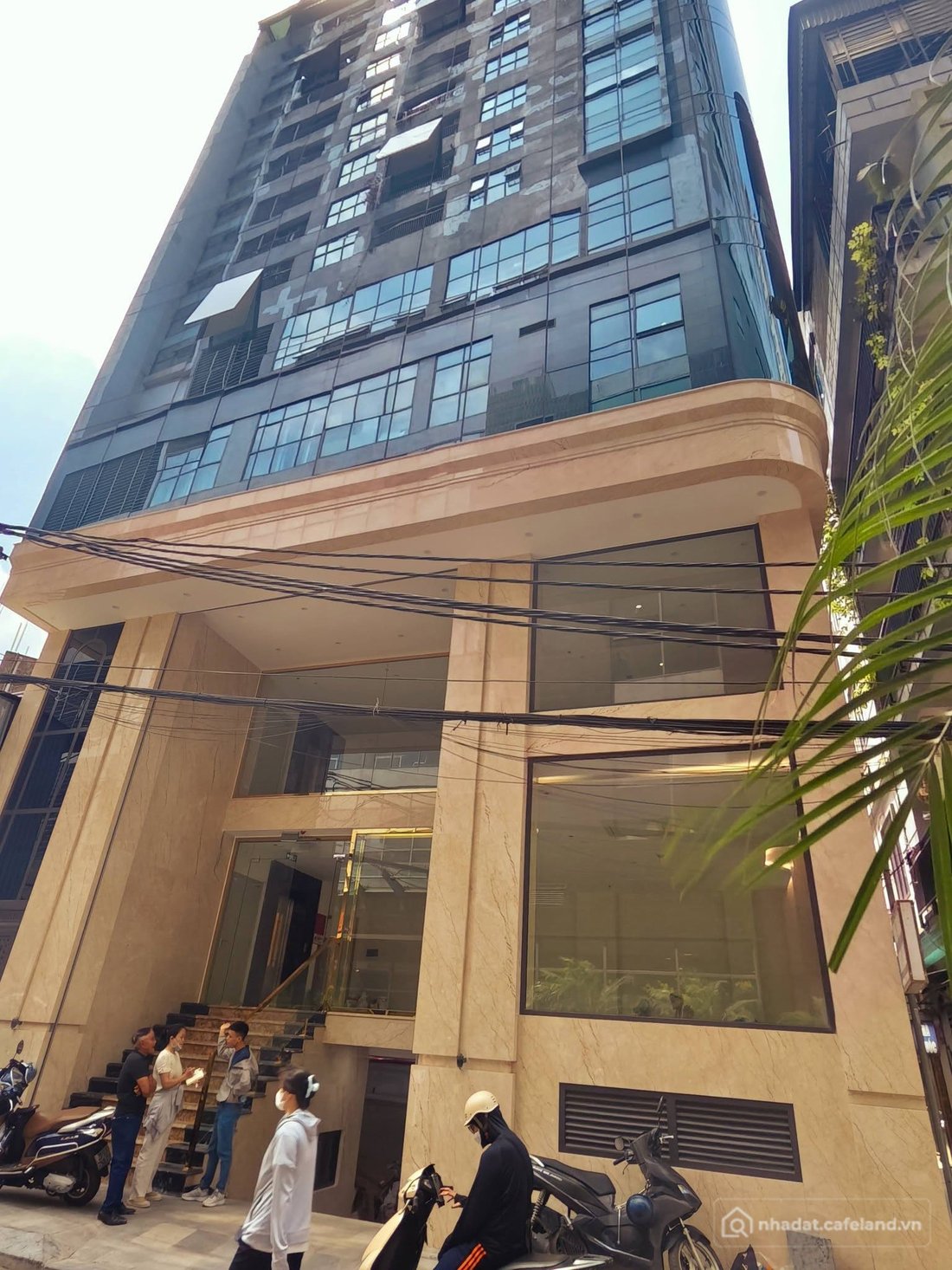 Bán nhà riêng: BÁN TÒA NHÀ ĐƯỜNG LÊ VĂN LƯƠNG. 110M2 - 9 TẦNG. THANG MÁY. LÔ GÓC