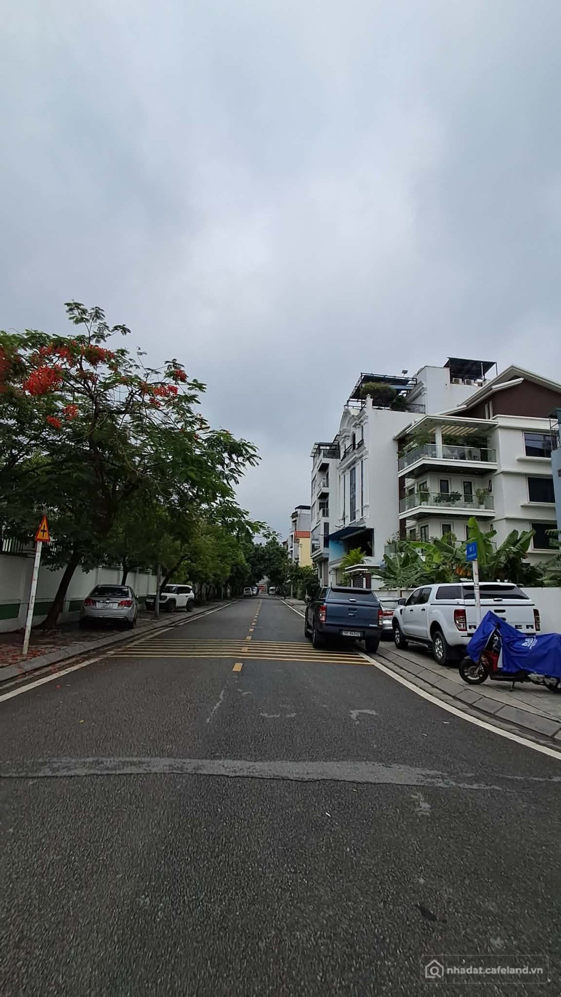 Bán đất thổ cư: BÁN ĐẤT TĐC VIỆT HƯNG 50M2 - MT 4.5M - PHÂN LÔ BÀN CỜ- Ô TÔ TRÁN