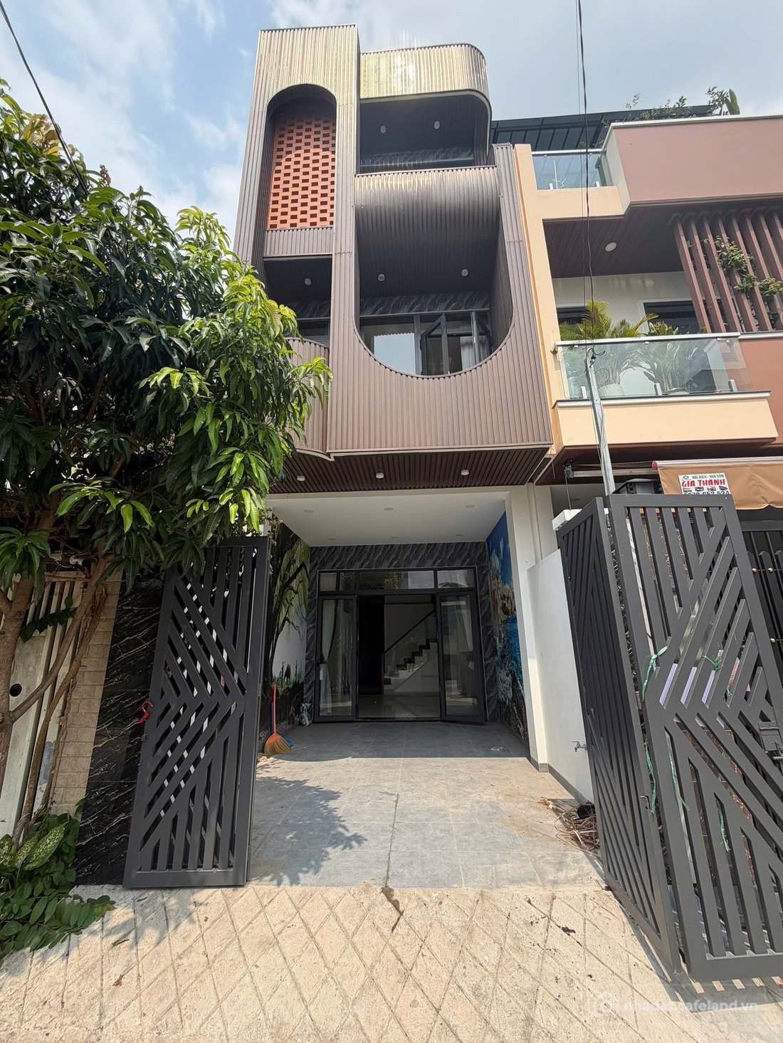 Bán nhà riêng: Nhà 1t2l đường 6 Long Bình, nhà gần Vinhomes Grand Park