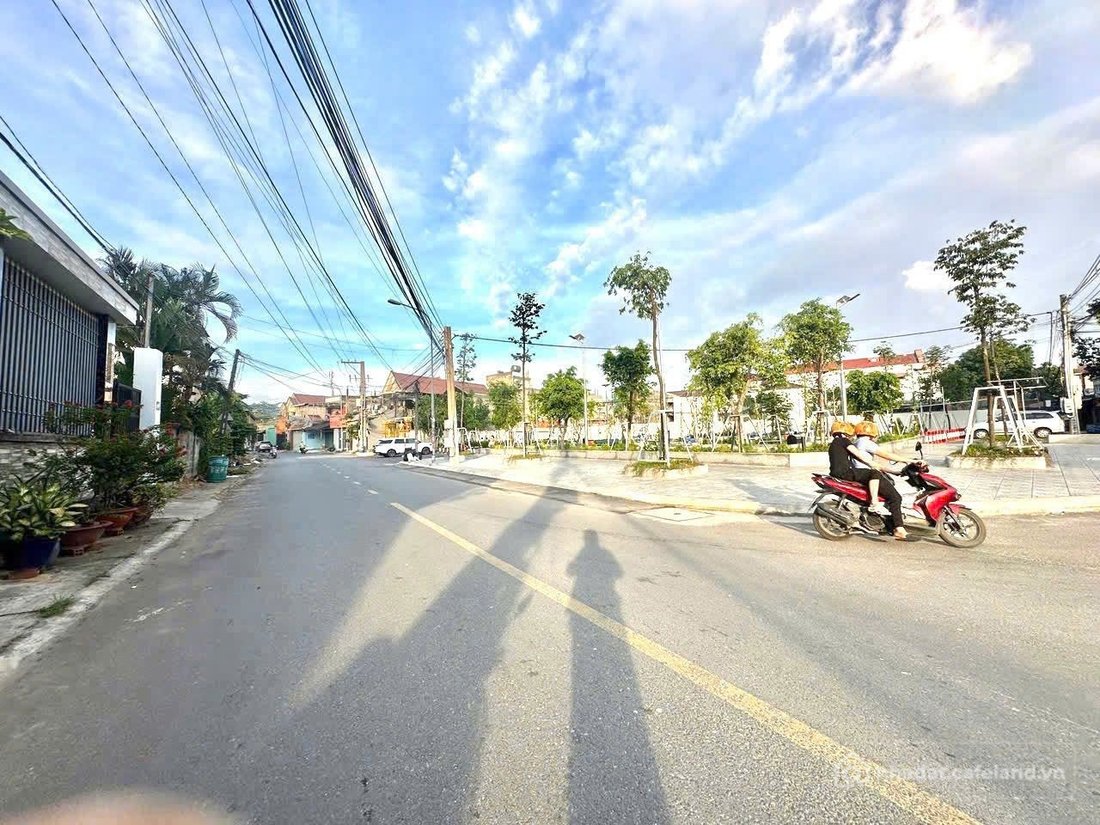 Bán nhà riêng: DÃY NHÀ TRỌ VỚI DT257M2; 10 X 26 12PN :12WC NGAY ĐƯỜNG ĐÔNG MINH,