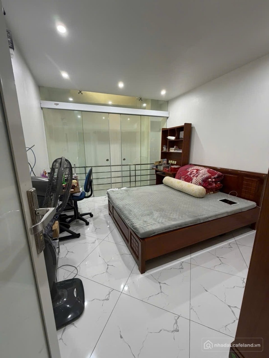 Bán nhà riêng: Bán nhà 30m² 4t,3pnngang 3,5m giá 6.6 tỷ tại đường Nguyễn Trãi Ph