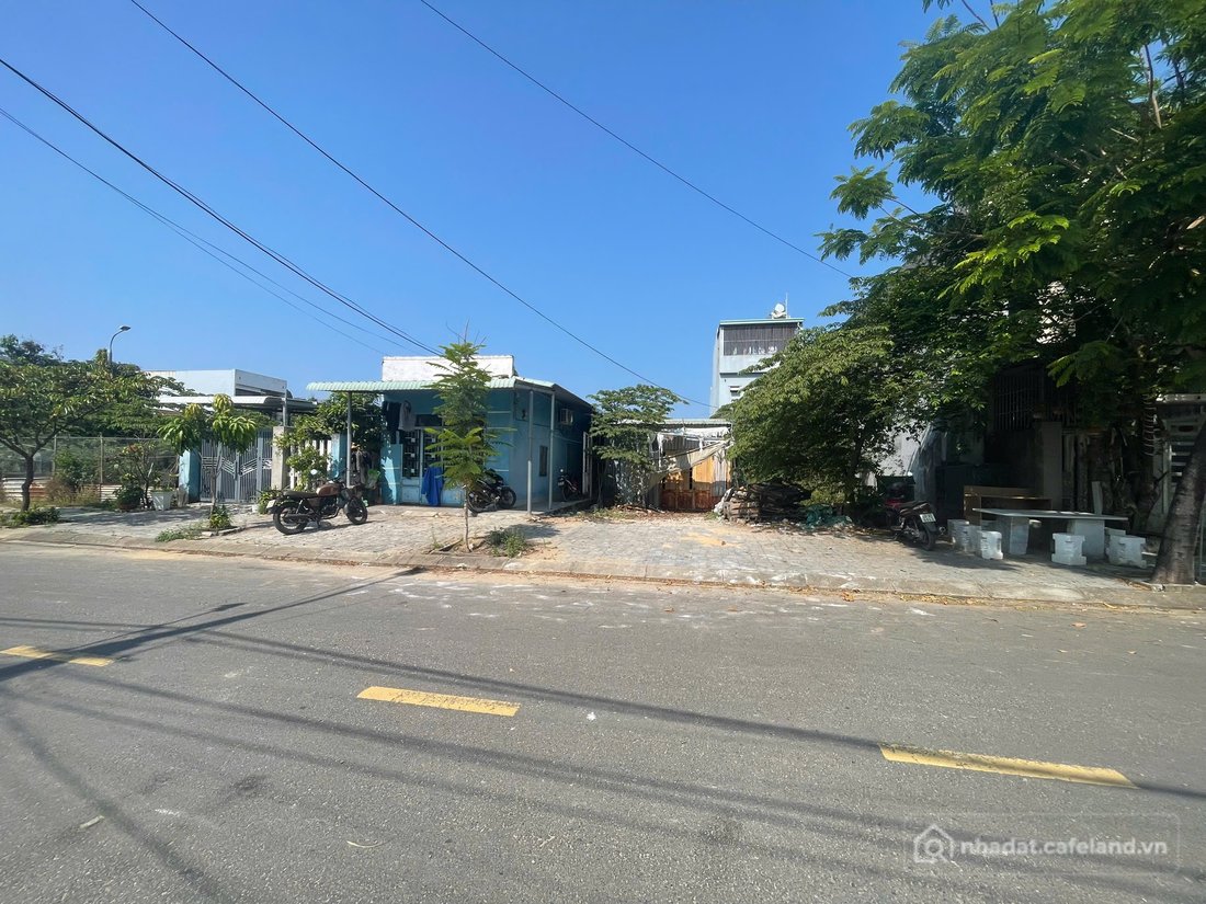 Bán đất thổ cư: Bán đất 100m² full thổ cư ngang 5m giá 5 tỷ tại Đường Hóa Sơn 3 