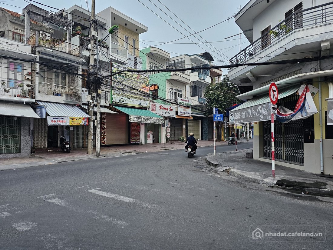 Bán nhà riêng: Bán nhà đường Huỳnh Thúc Kháng, Nha Trang, sở hữu mặt phố kinh do