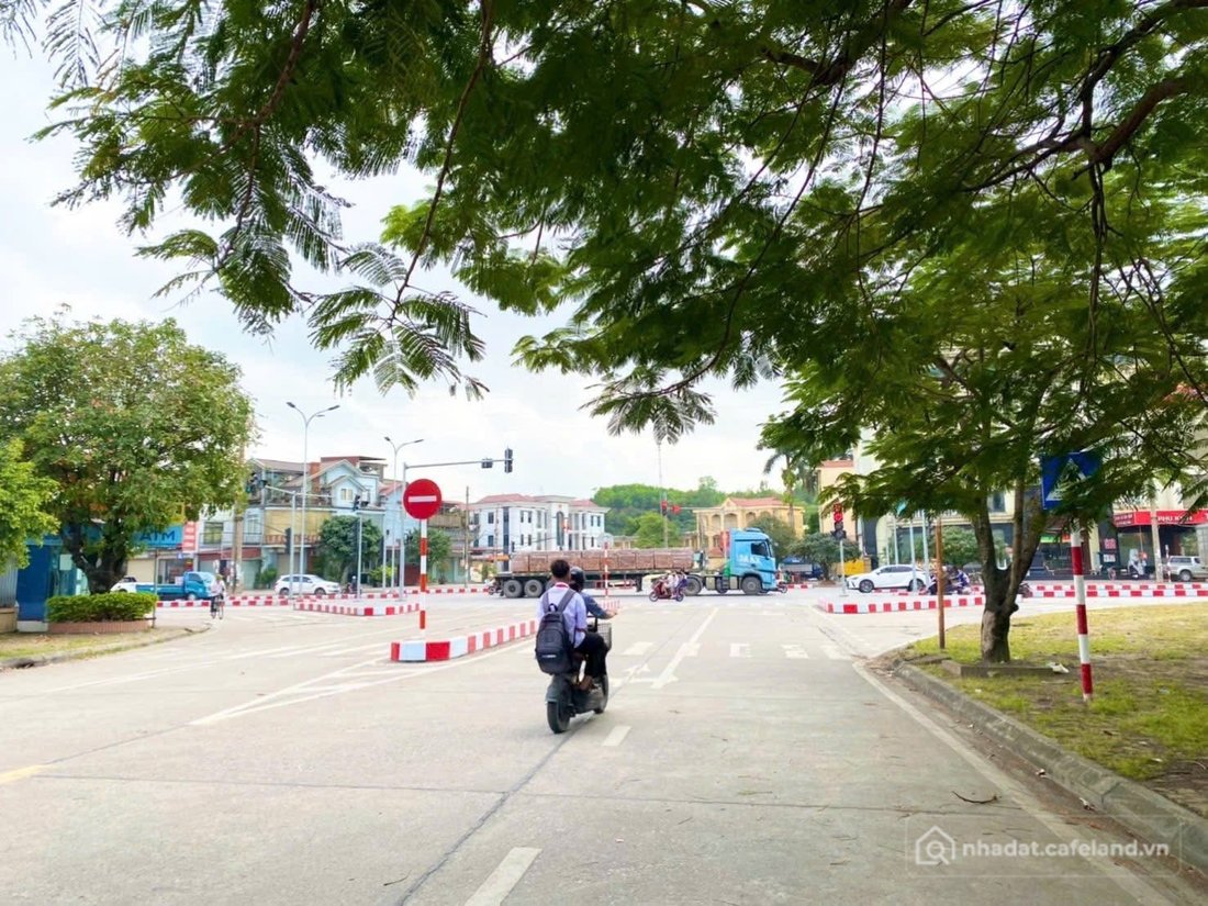 Bán đất thổ cư:  HÀNG ĐẸP KHU ĐÔ THỊ ĐỨC DƯƠNG – 90M² HƯỚNG ĐÔNG BẮC